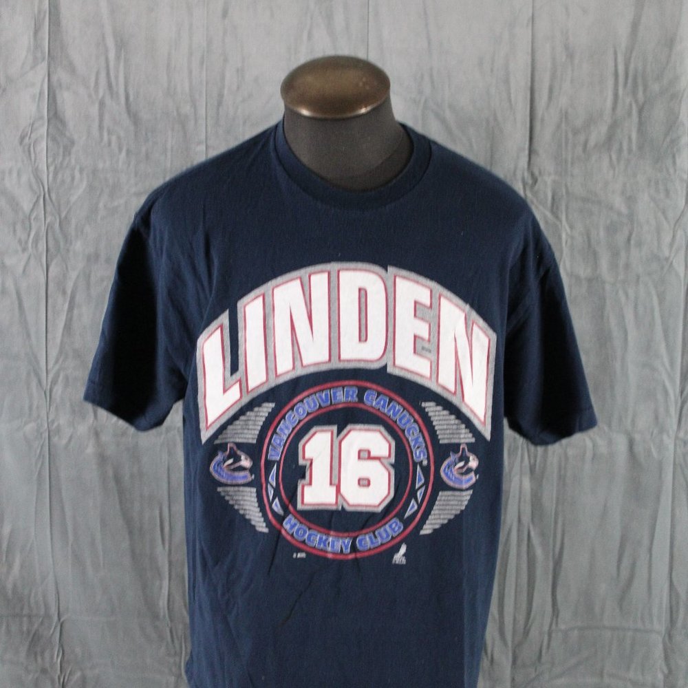 Vancouver Canucks Shirt (VTG) - Tervor Linden 16 Graphic - Men's Extra-Large